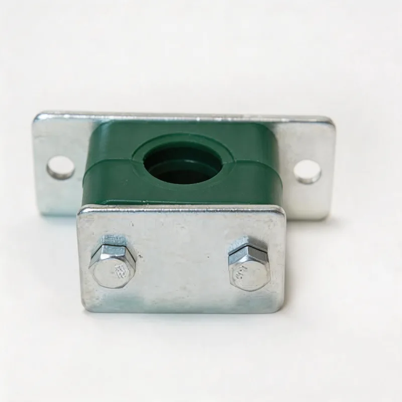 WQL·G6 pipe clamp — angled view, plastic body — DIN 3015-1, ø6–108 mm