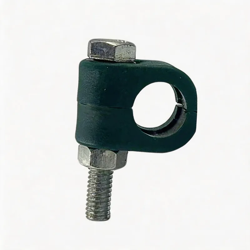 WQB*3 single-post marine pipe clamp — angled view, nylon / stainless 316L — marine DIN 3015, ø6–22 mm