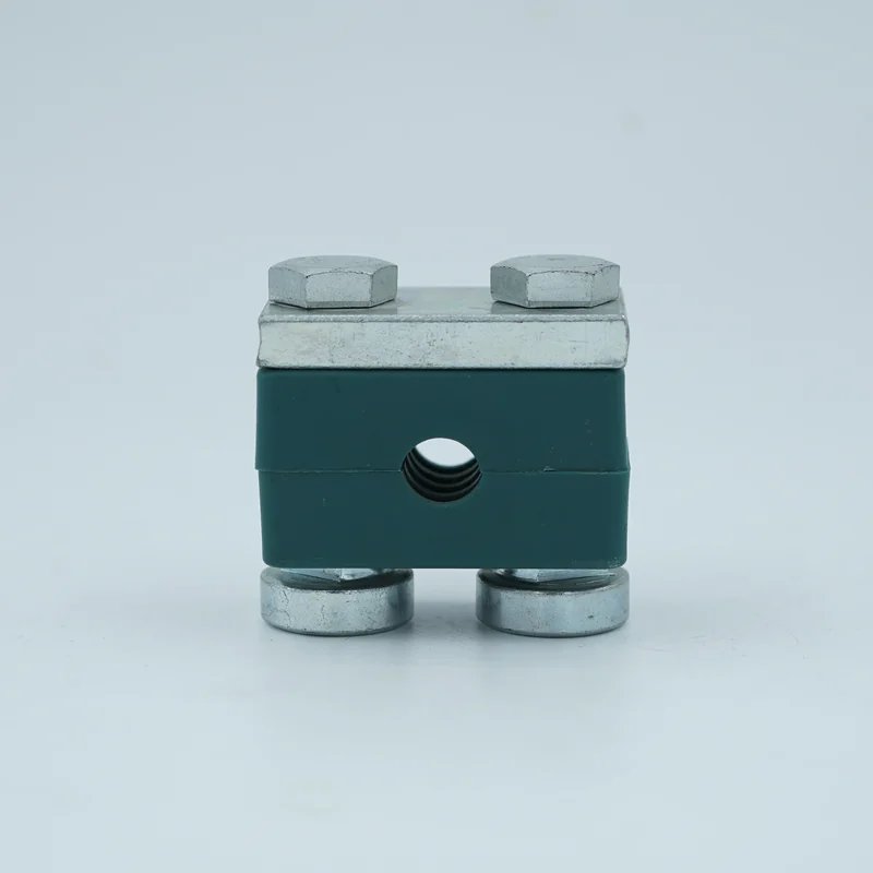 DIN 3015 heavy pipe clamp mounted on rail nut